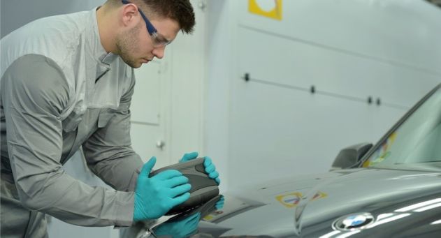 BASF Glasurit Refinish, поставляющий краски для BMW