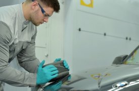 BASF Glasurit Refinish, поставляющий краски для BMW